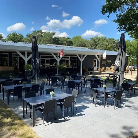 Chalet Forest Voor 4 Personen I De Heimolen Baarle-Nassau