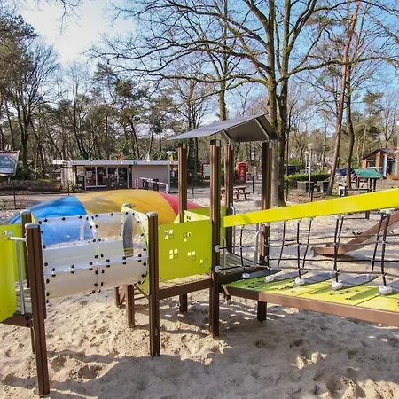 Forest Voor 4 Personen I De Heimolen Baarle-Nassau