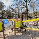 Forest Voor 4 Personen I De Heimolen Baarle-Nassau